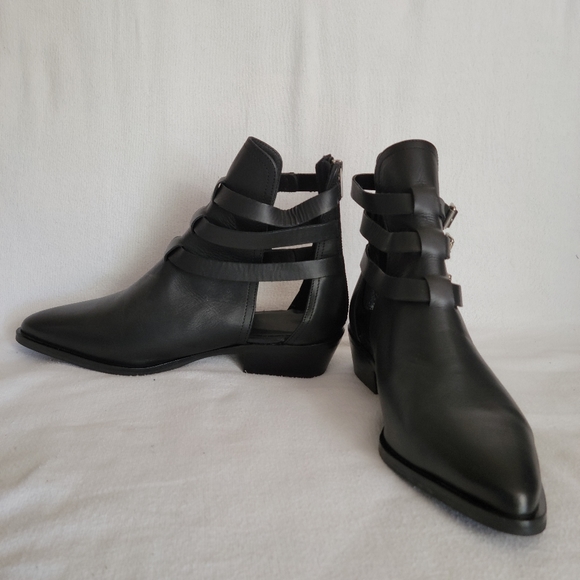 All Saints Naomi Cutout black leather bootie - Picture 6 of 15